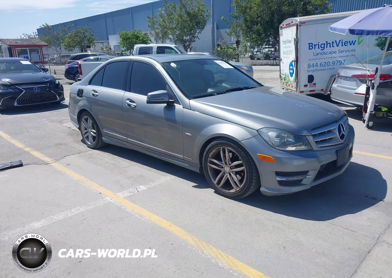2012 Mercedes-Benz C 250 Sport