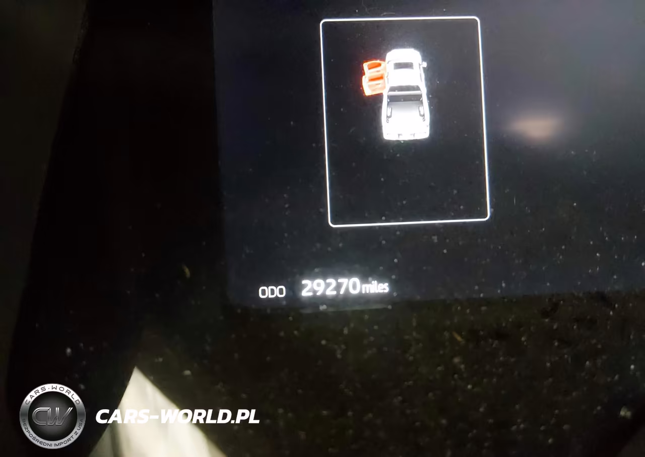 2023 Toyota Tundra Hybrid Platinum VIN:5TFNC5DB2PX036392 - 15