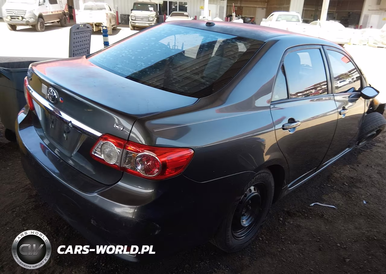 2011 Toyota Corolla Le VIN:2T1BU4EE7BC641874 - 4