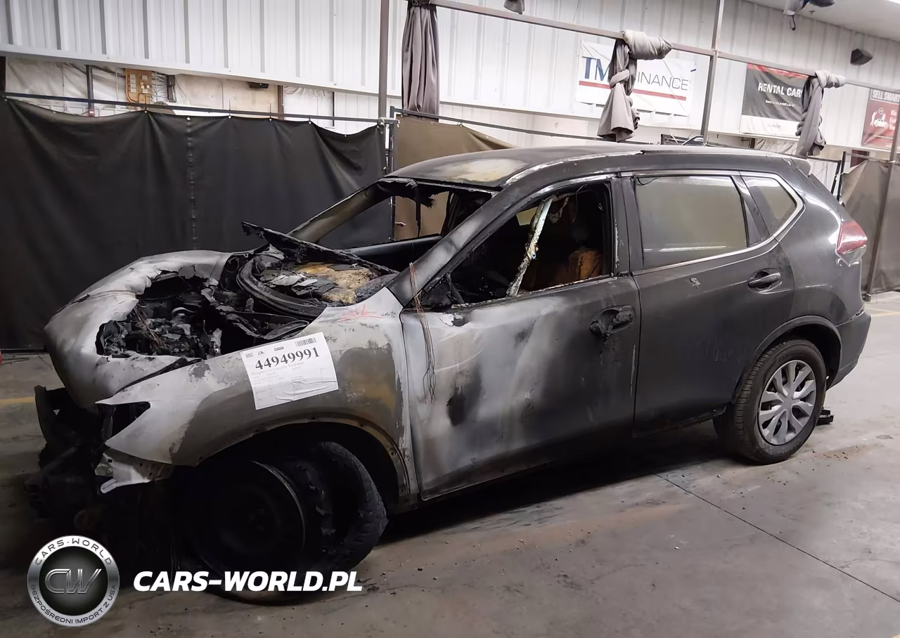 2018 Nissan Rogue S VIN:KNMAT2MT4JP534400 - 13