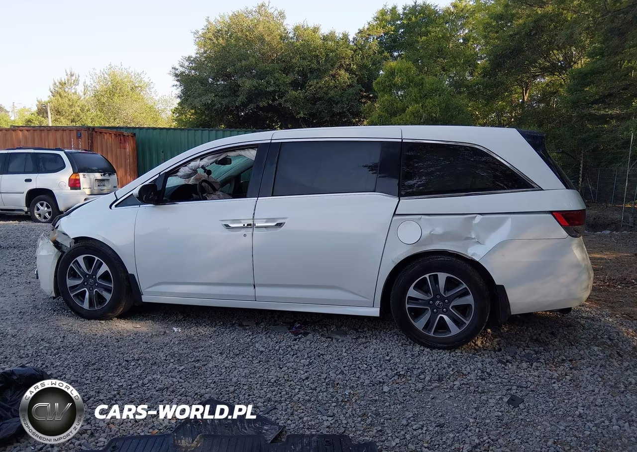 2016 Honda Odyssey Touring-Touring Elite VIN:5FNRL5H9XGB153530 - 14