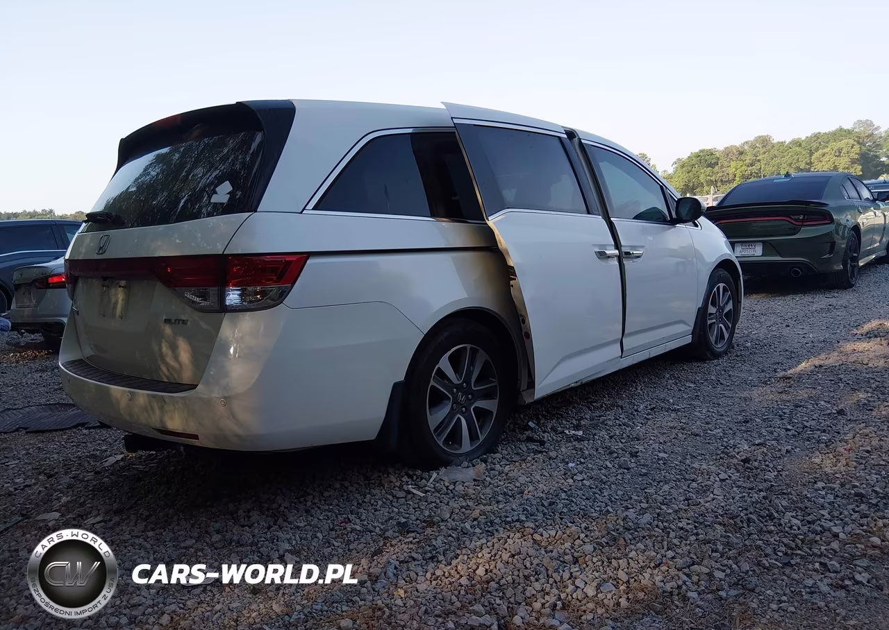 2016 Honda Odyssey Touring-Touring Elite VIN:5FNRL5H9XGB153530 - 4