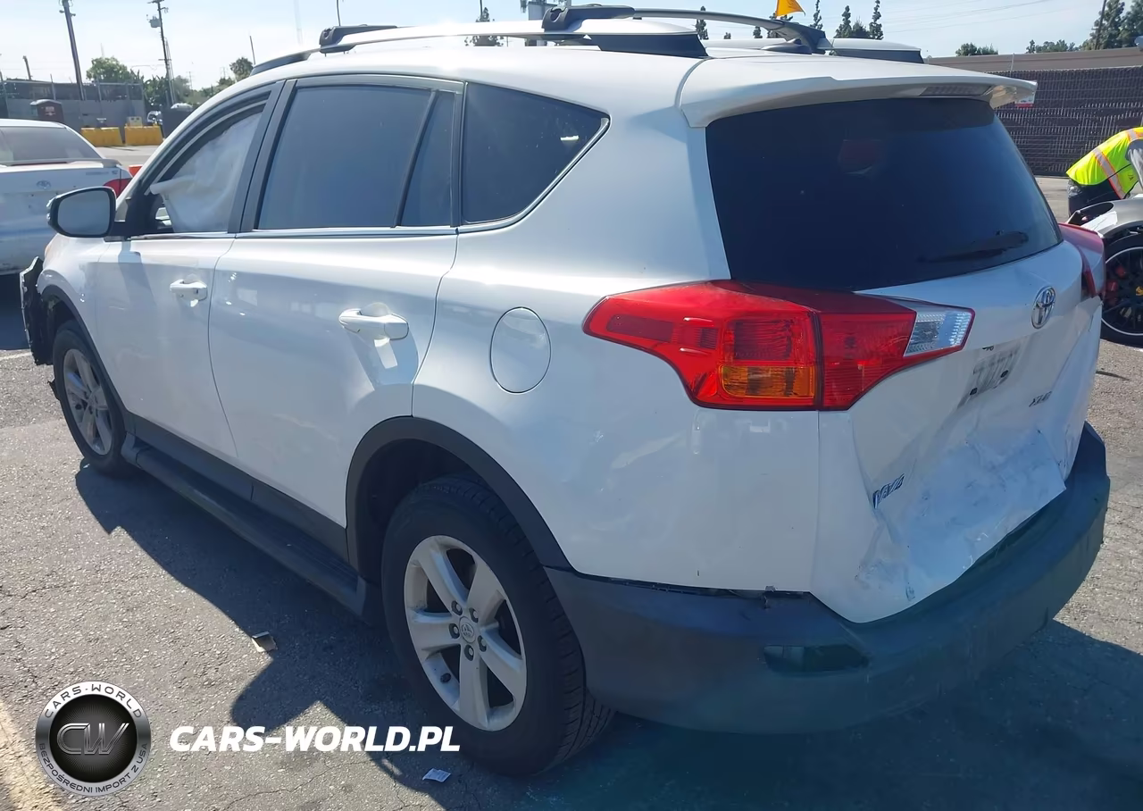 2014 Toyota Rav4 Xle VIN:2T3WFREV3EW107192 - 3