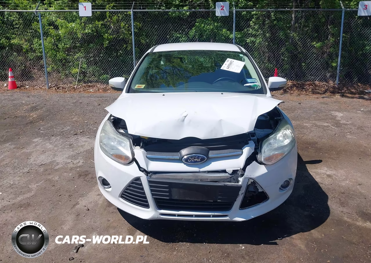 2013 Ford Focus Se VIN:1FADP3K22DL136525 - 12