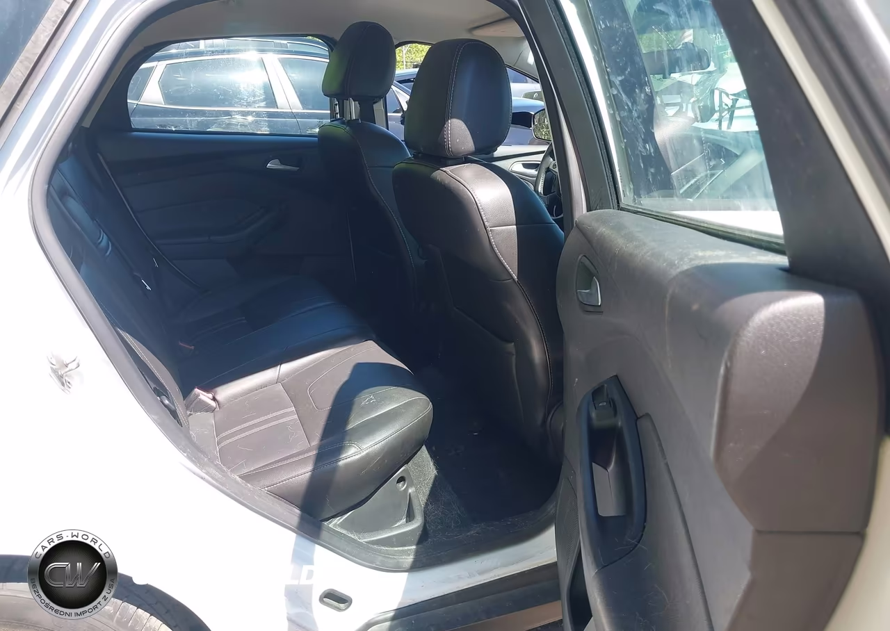 2013 Ford Focus Se VIN:1FADP3K22DL136525 - 8