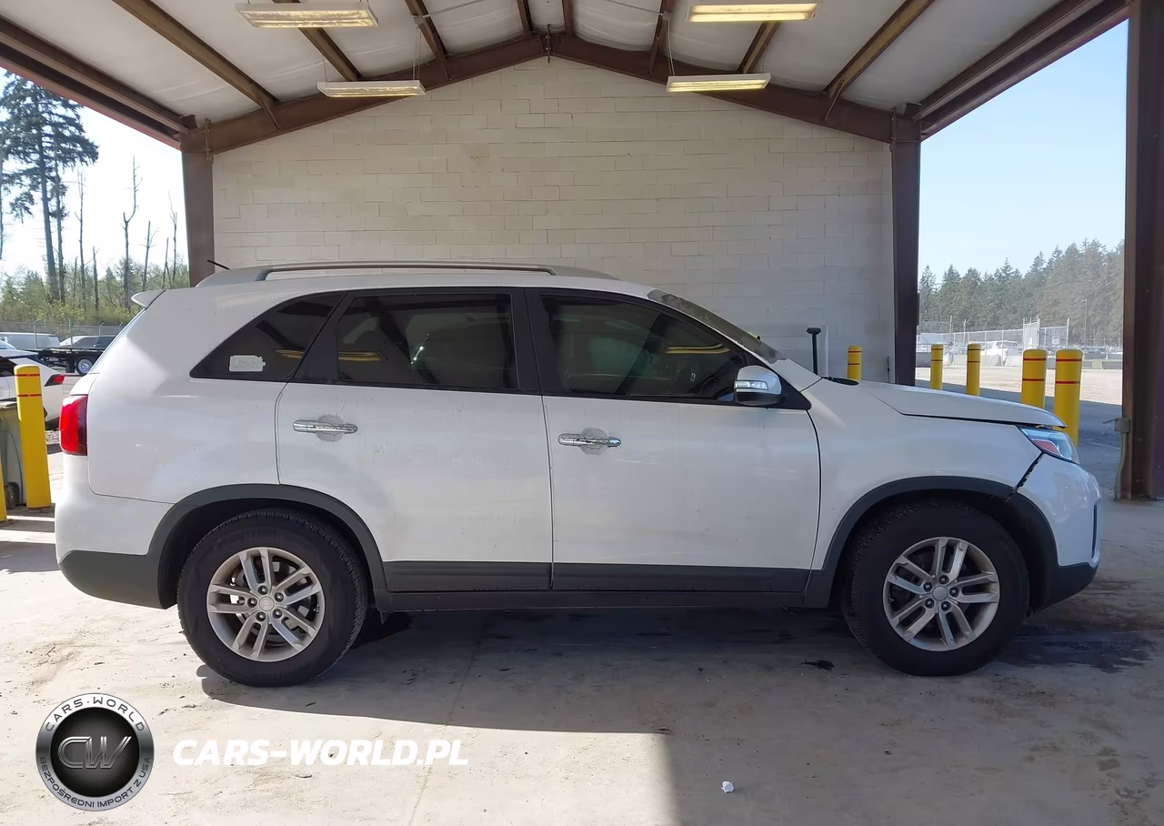 2014 Kia Sorento Lx VIN:5XYKT4A62EG501693 - 14
