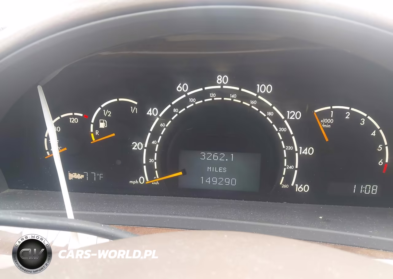 2000 Mercedes-Benz S 500 VIN:WDBNG75J4YA103972 - 7