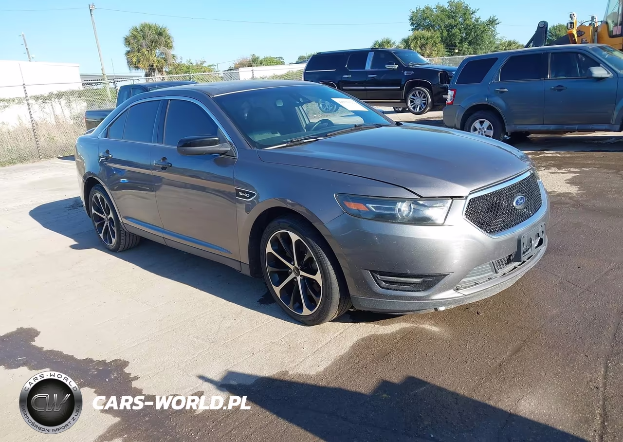 2014 Ford Taurus Sho