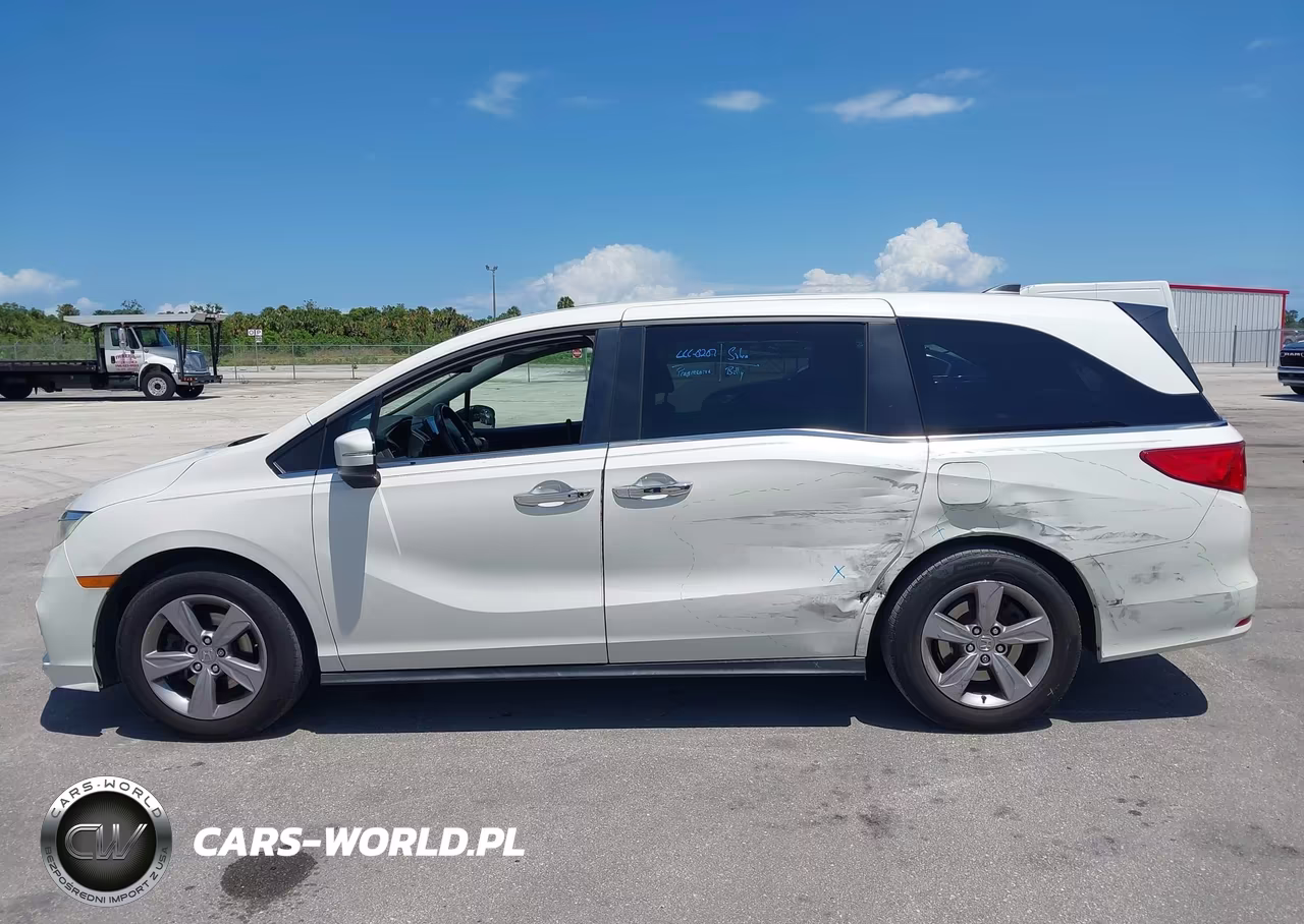 2018 Honda Odyssey Ex-L VIN:5FNRL6H73JB090251 - 14