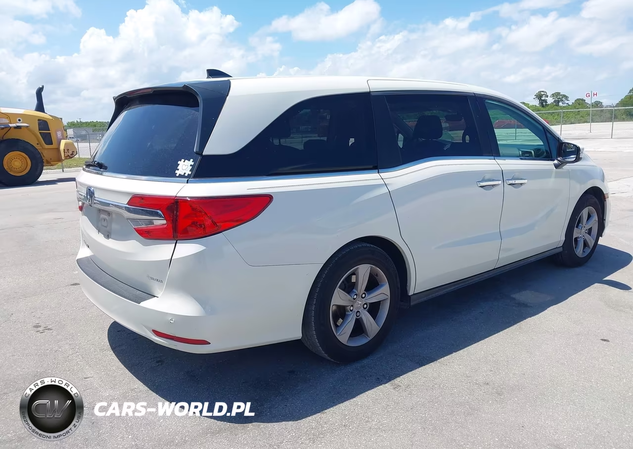 2018 Honda Odyssey Ex-L VIN:5FNRL6H73JB090251 - 4