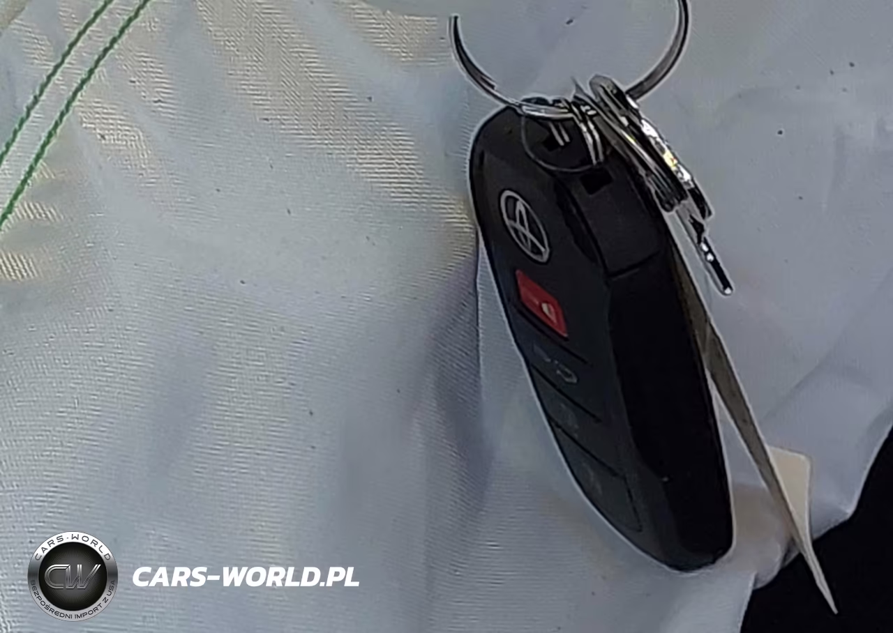 2026 Toyota Camry Se VIN:4T1DAACK5TU211396 - 11