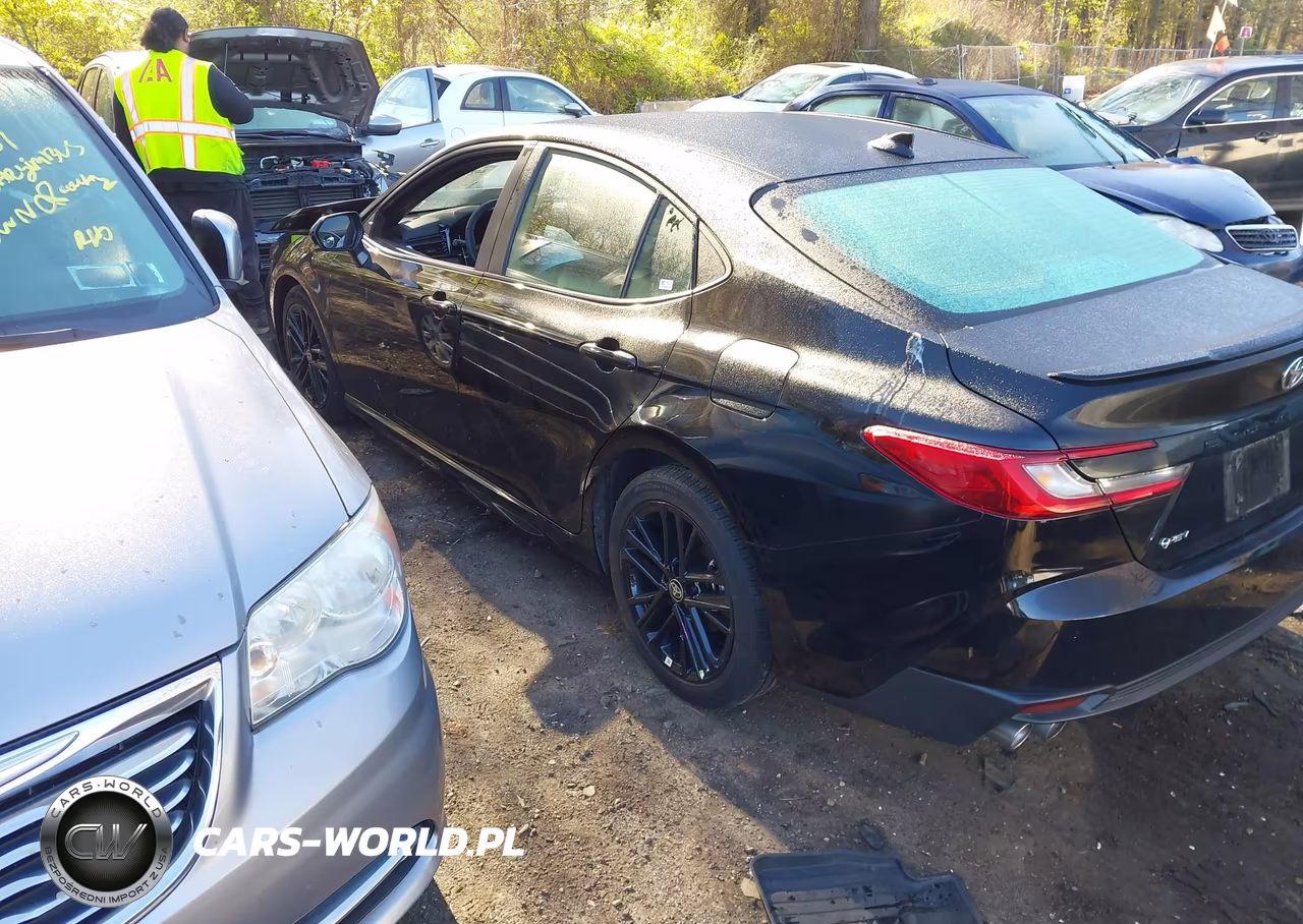 2026 Toyota Camry Se VIN:4T1DAACK5TU211396 - 14