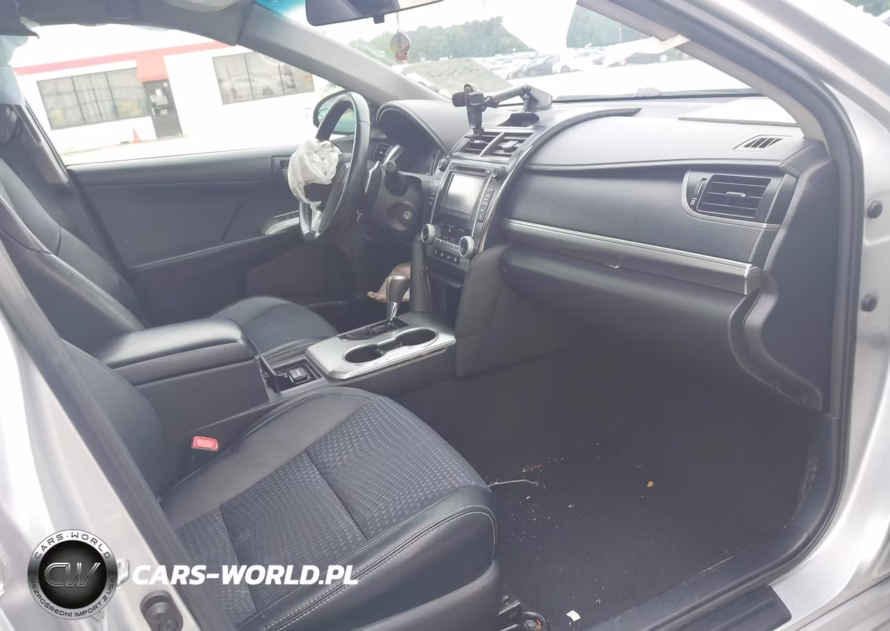 2014 Toyota Camry Se VIN:4T1BF1FK5EU846013 - 5