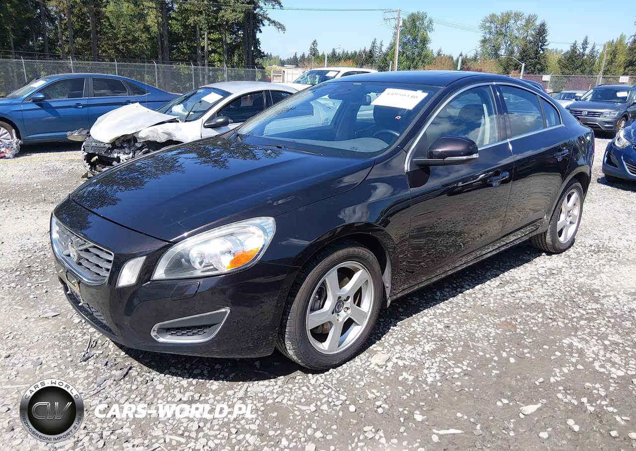 2013 Volvo S60 T5-T5 Platinum-T5 Premier-T5 Premier Plus VIN:YV1612FS7D2183834 - 2