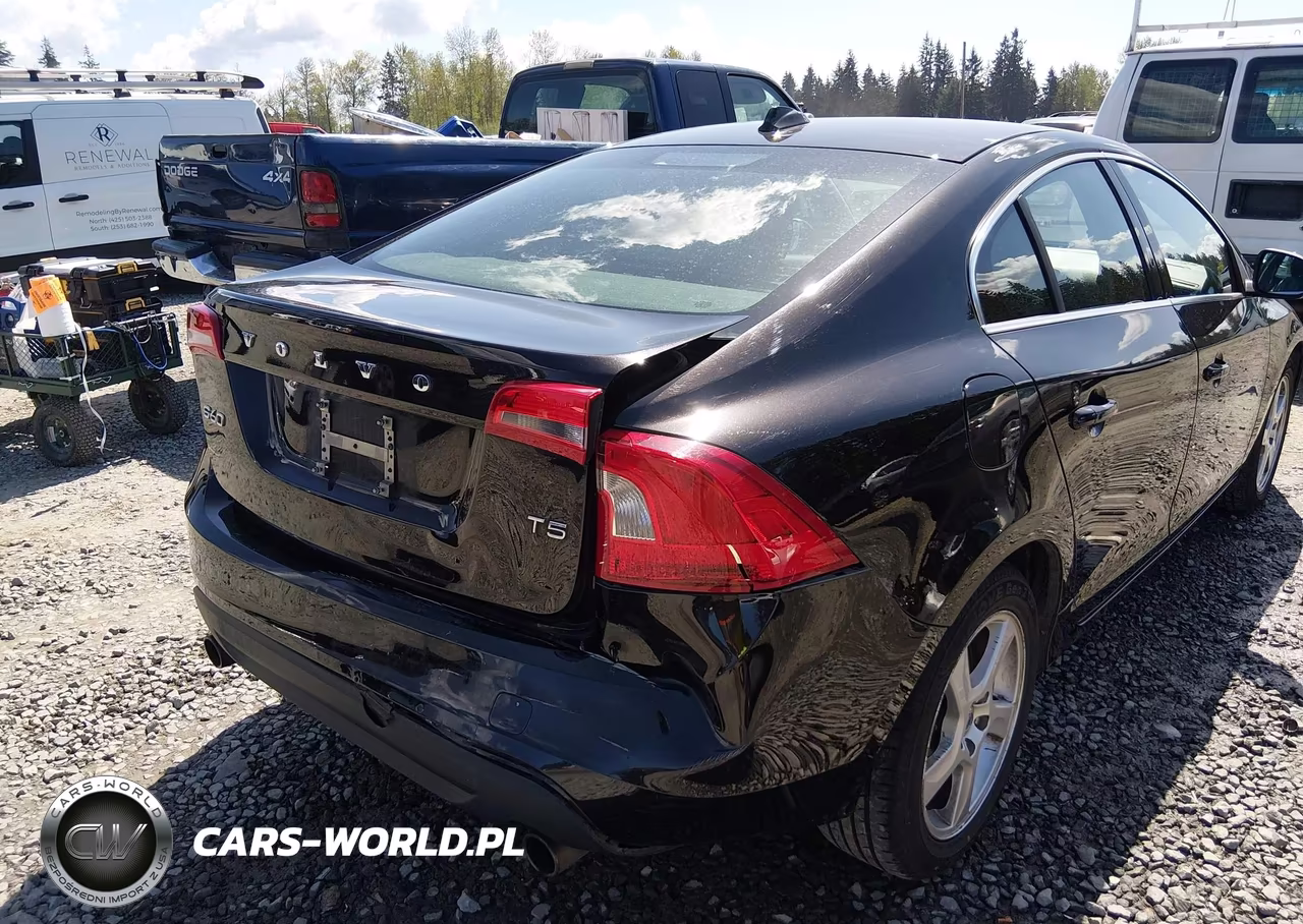 2013 Volvo S60 T5-T5 Platinum-T5 Premier-T5 Premier Plus VIN:YV1612FS7D2183834 - 6