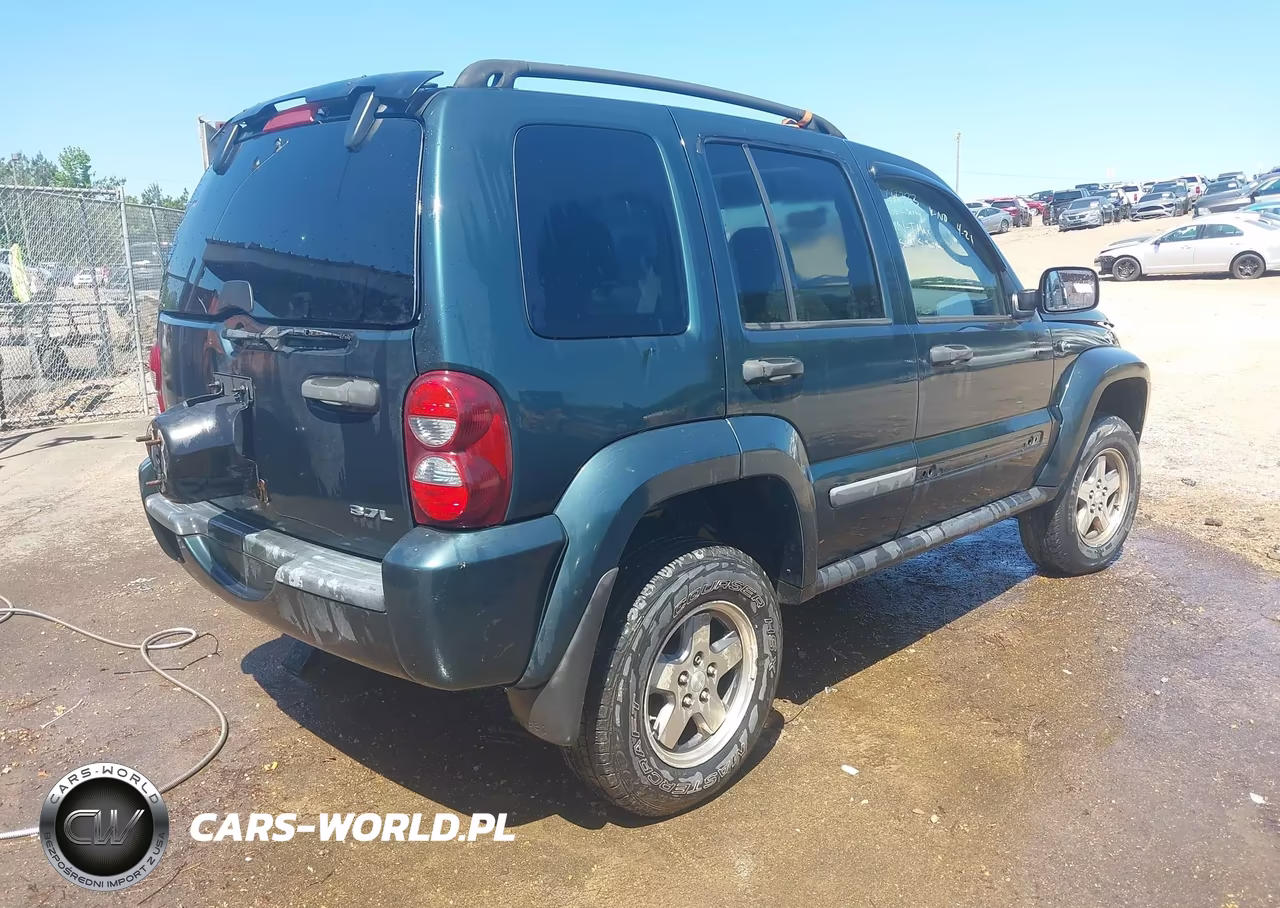 2005 Jeep Liberty Renegade VIN:1J4GL38K75W666333 - 4