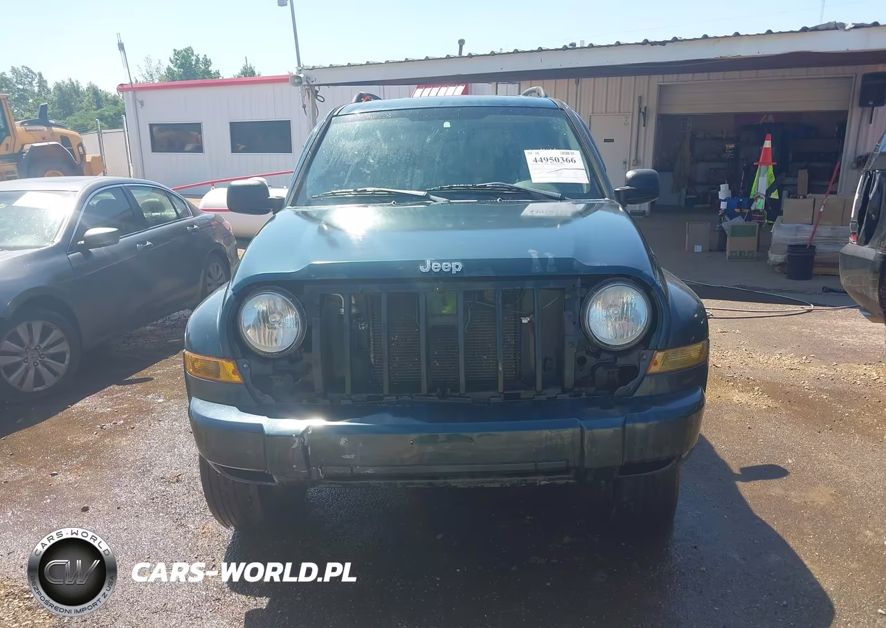 2005 Jeep Liberty Renegade VIN:1J4GL38K75W666333 - 6