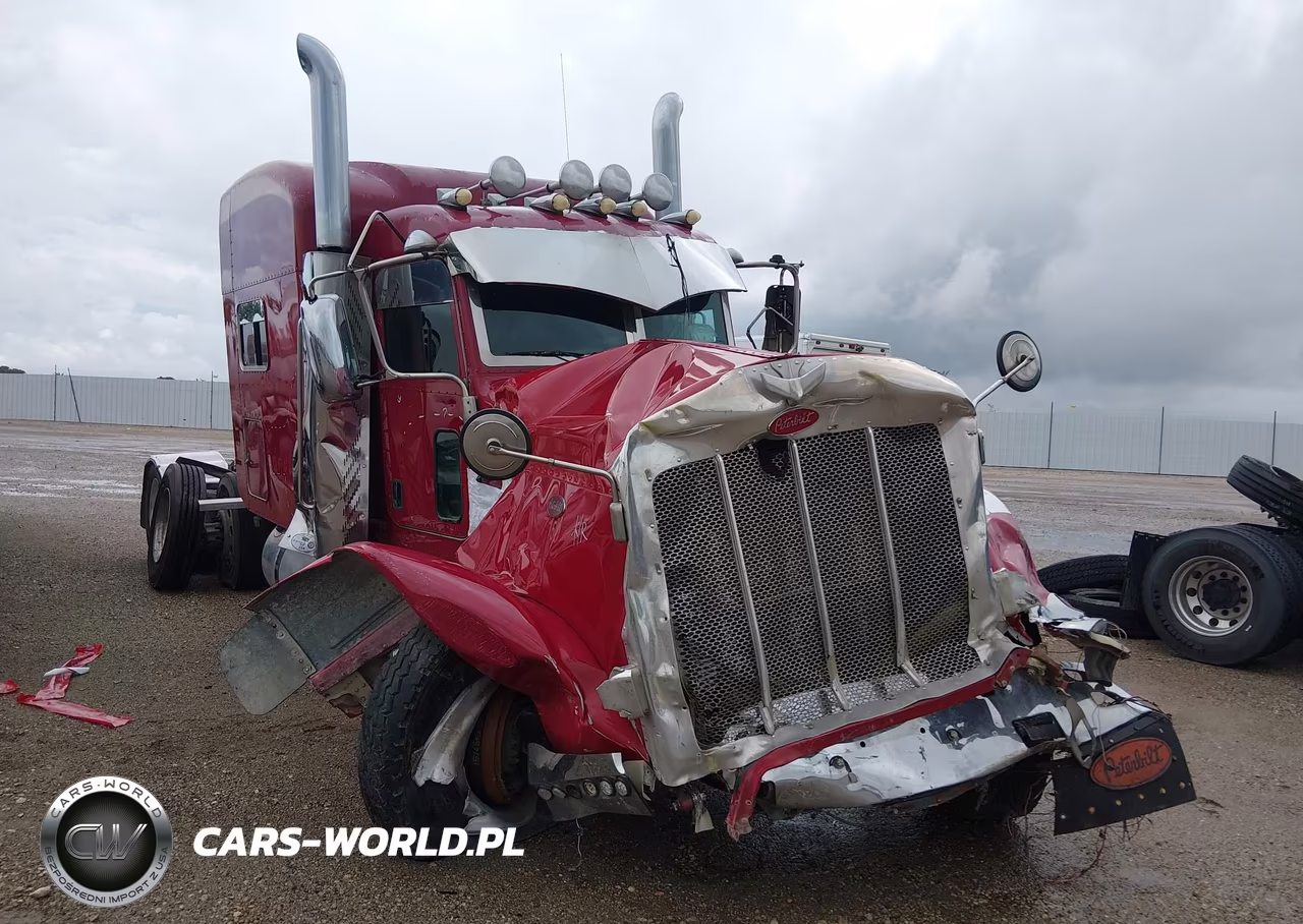 2010 Peterbilt 389