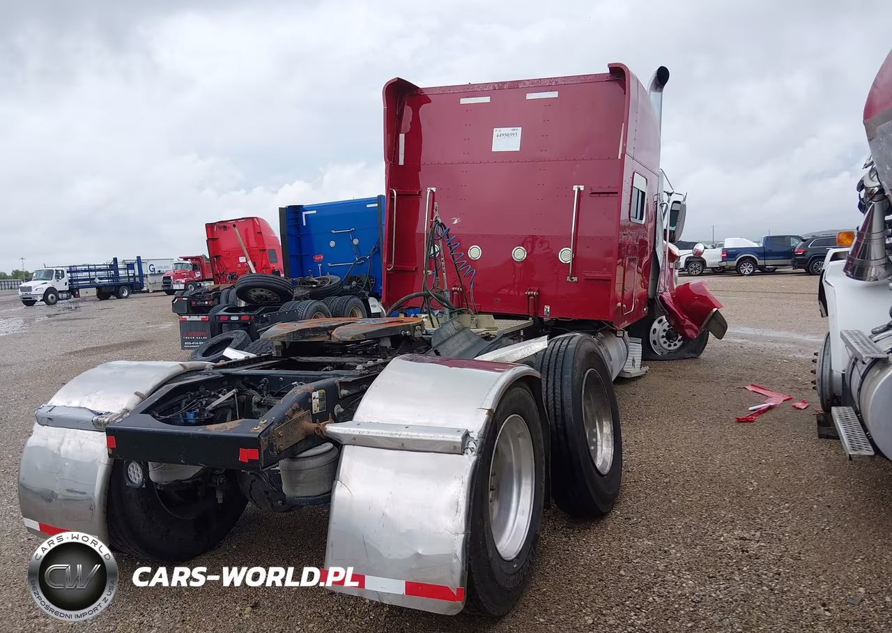 2010 Peterbilt 389 VIN:1XPXDB9X2AD797150 - 4