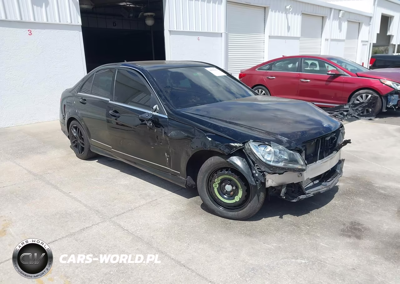 2012 Mercedes-Benz C 300 Sport 4Matic