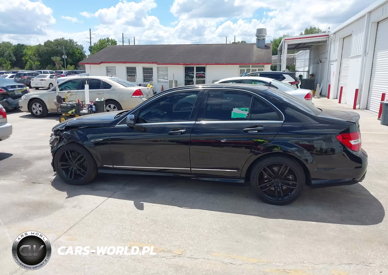 2012 Mercedes-Benz C 300 Sport 4Matic VIN:WDDGF8BB0CR229181 - 15