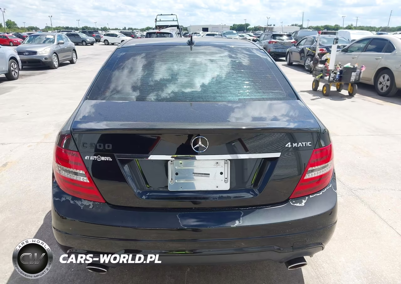 2012 Mercedes-Benz C 300 Sport 4Matic VIN:WDDGF8BB0CR229181 - 17