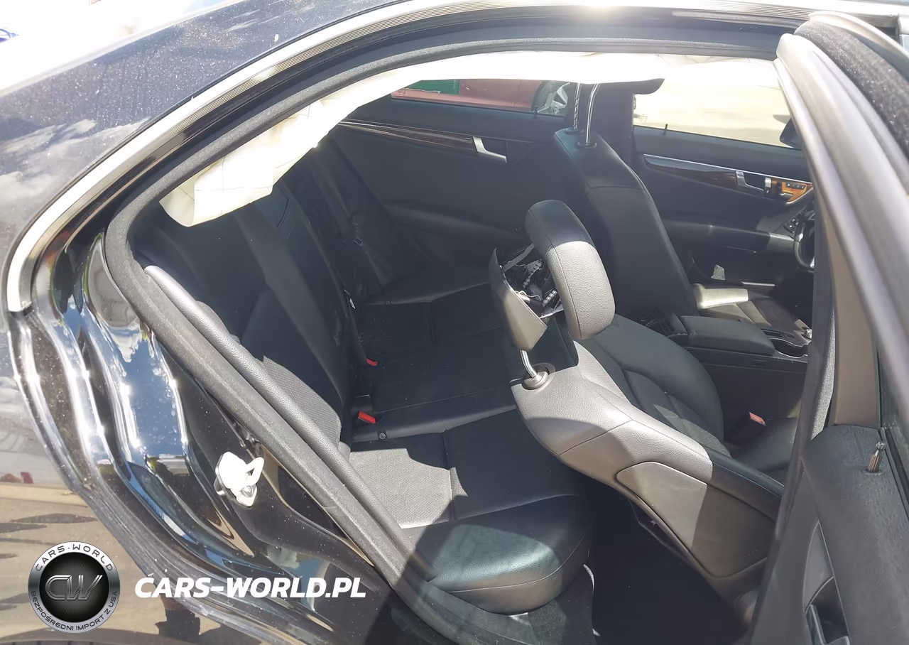 2012 Mercedes-Benz C 300 Sport 4Matic VIN:WDDGF8BB0CR229181 - 8