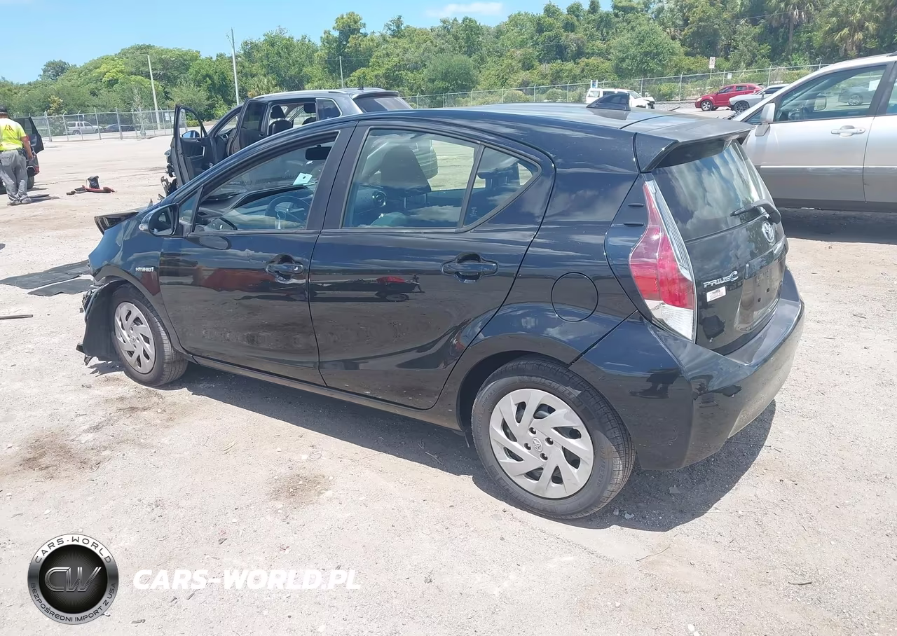 2016 Toyota Prius C Two VIN:JTDKDTB32G1125348 - 3