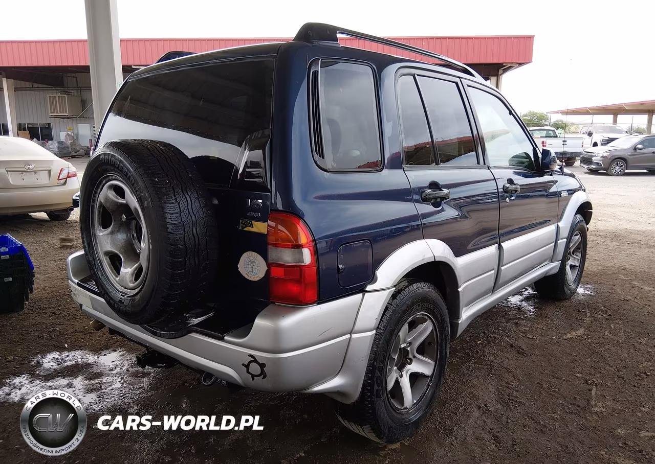 2003 Suzuki Grand Vitara VIN:JS3TD62V534105239 - 4