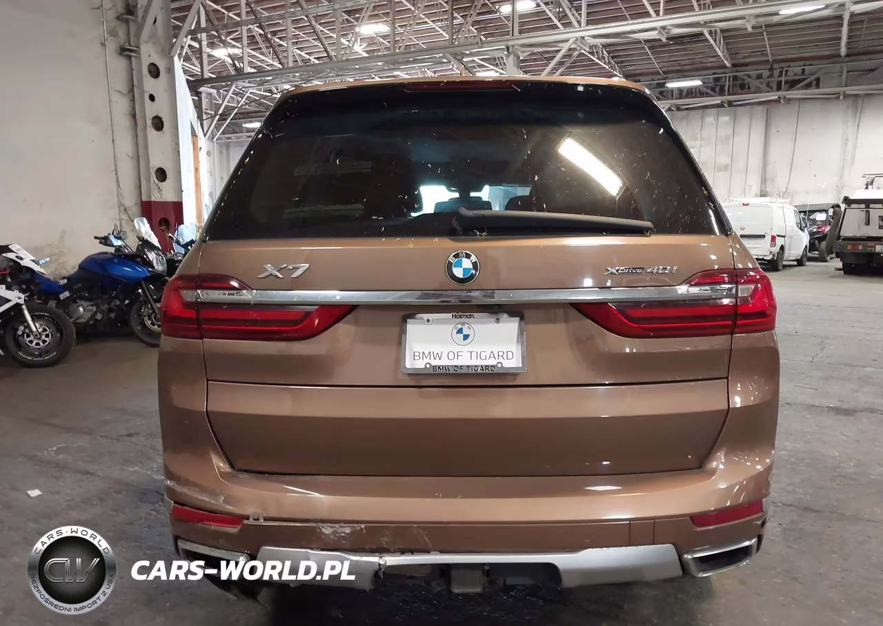2019 BMW X7 xDrive40I VIN:5UXCW2C54KLB43437 - 17