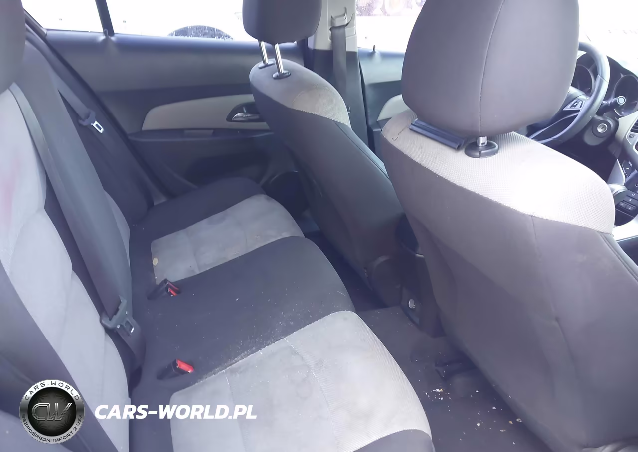 2015 Chevrolet Cruze Ls Auto VIN:1G1PA5SHXF7229161 - 8