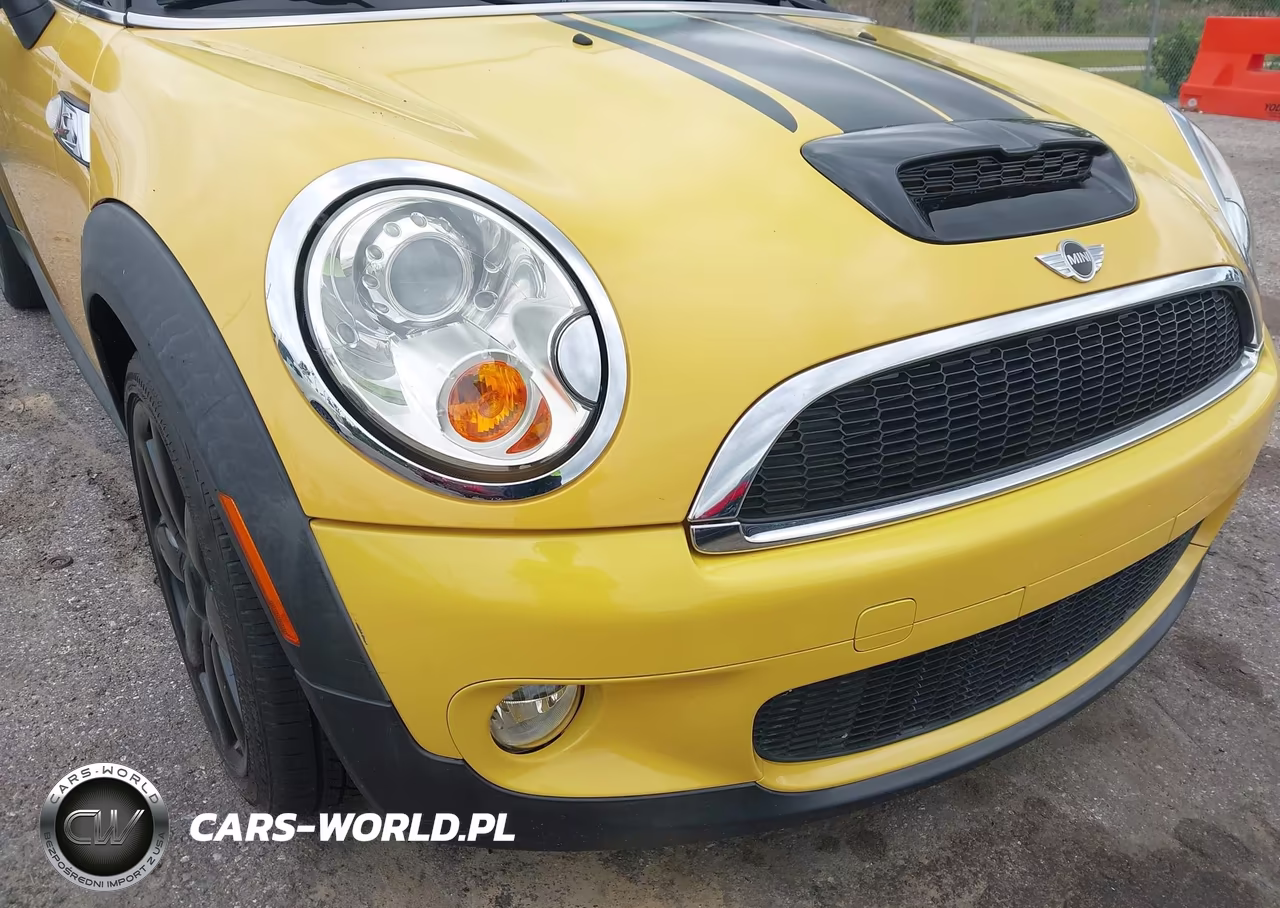 2007 Mini Cooper S VIN:WMWMF73557TL88560 - 6
