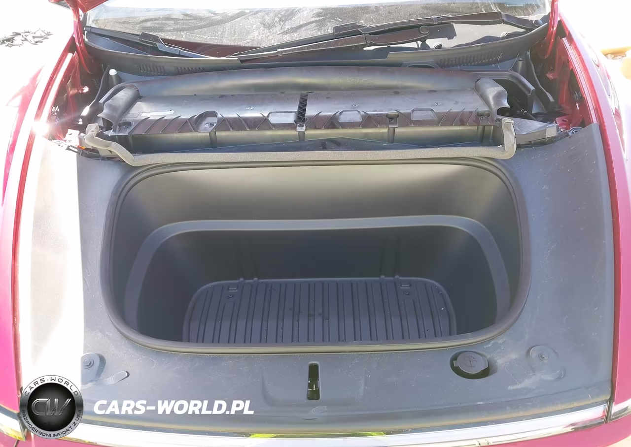 2026 Tesla Model Y Premium Rear-Wheel Drive-Standard Rear-Wheel Drive VIN:7SAYGDED2TF518234 - 10