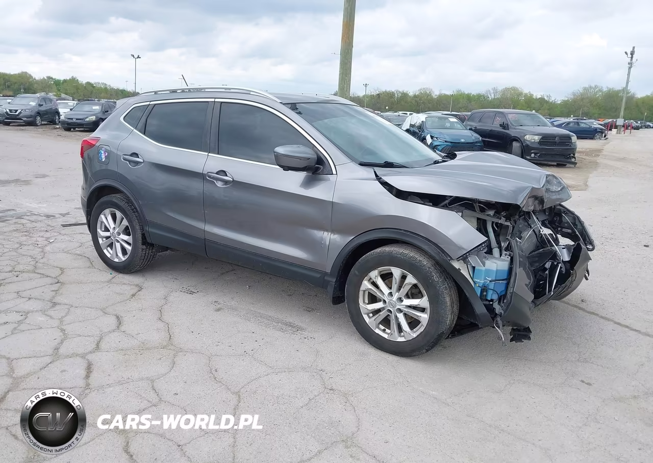 2017 Nissan Rogue Sport Sv – zdjęcie 1 z 17