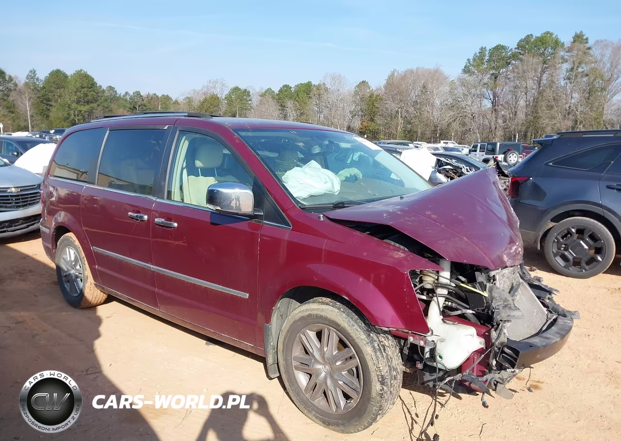 2009 Chrysler Town & Country Limited
