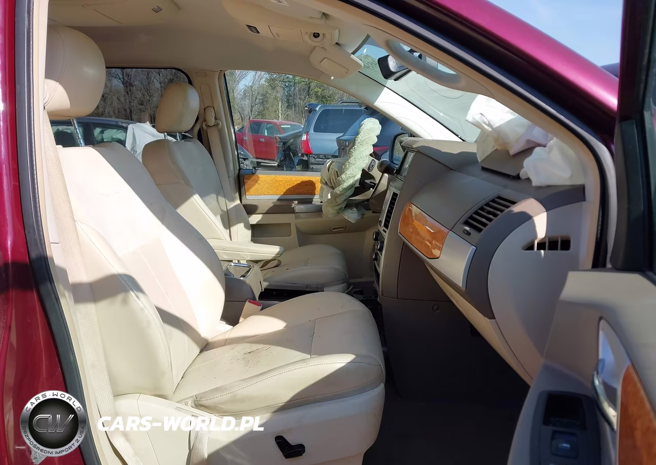 2009 Chrysler Town & Country Limited VIN:2A8HR64X39R508414 - 5