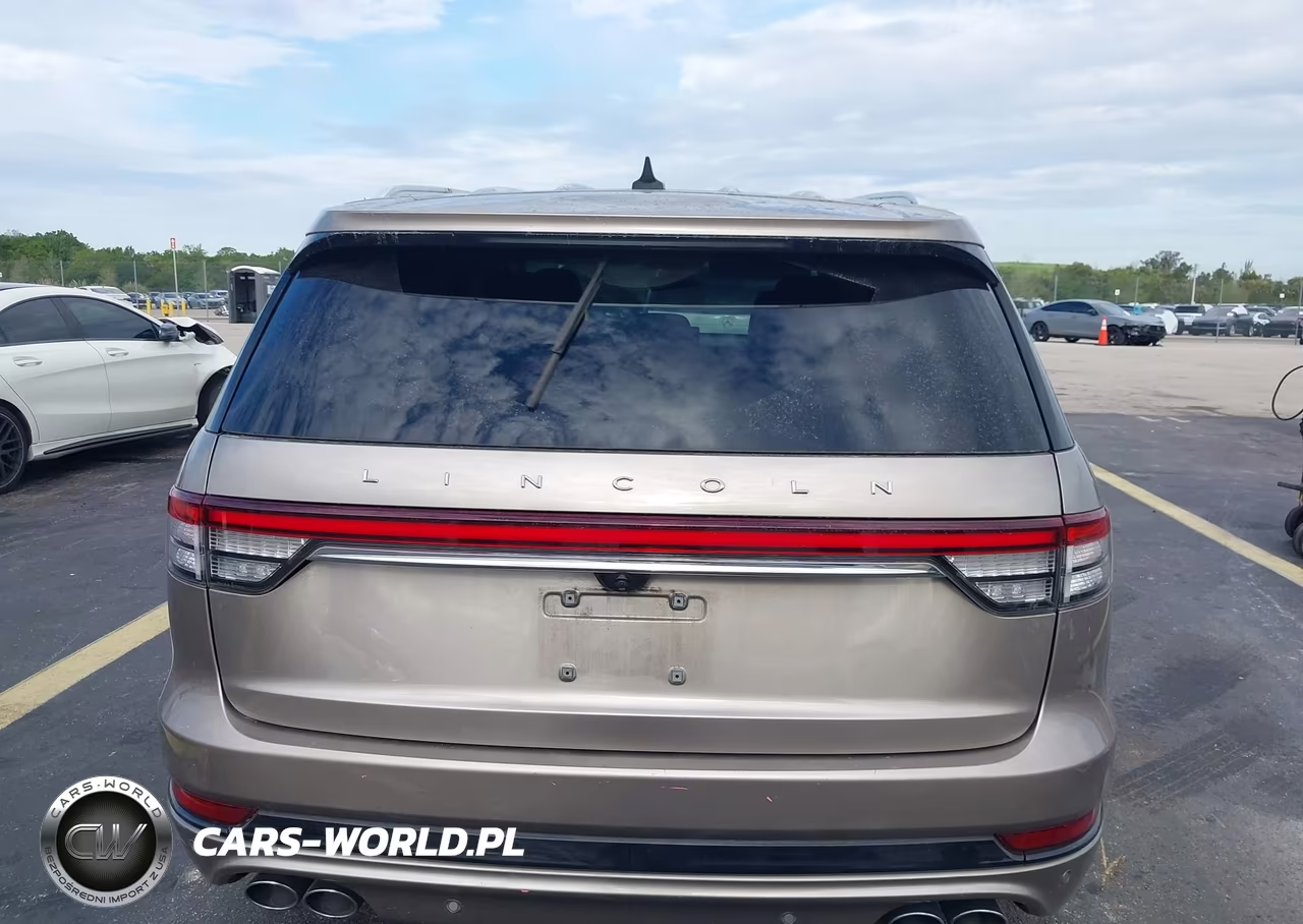 2021 Lincoln Aviator Grand Touring VIN:5LMYJ8XYXMNL02441 - 17