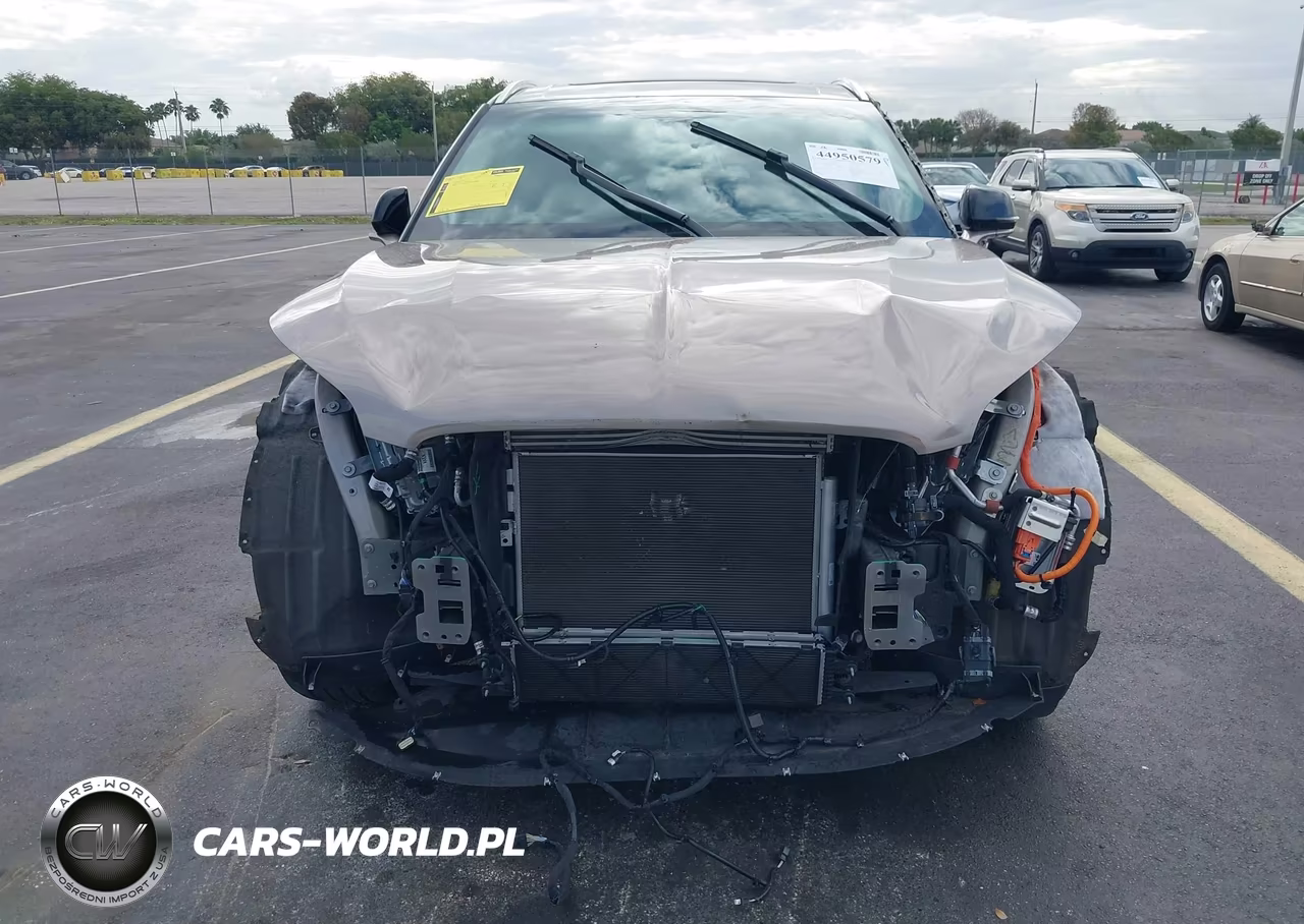 2021 Lincoln Aviator Grand Touring VIN:5LMYJ8XYXMNL02441 - 6