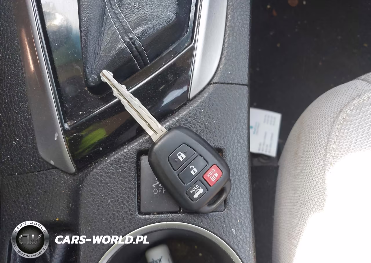 2014 Toyota Corolla Le Plus VIN:5YFBURHE8EP001573 - 11