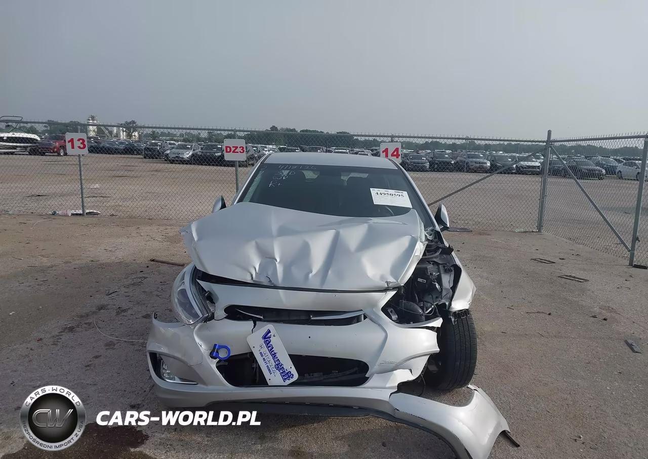 2016 Hyundai Accent Sport VIN:KMHCU5AE7GU273167 - 12
