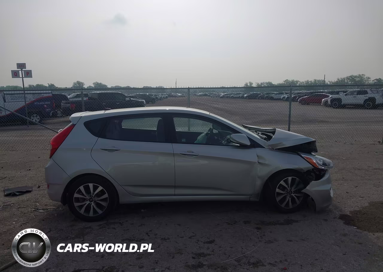 2016 Hyundai Accent Sport VIN:KMHCU5AE7GU273167 - 13