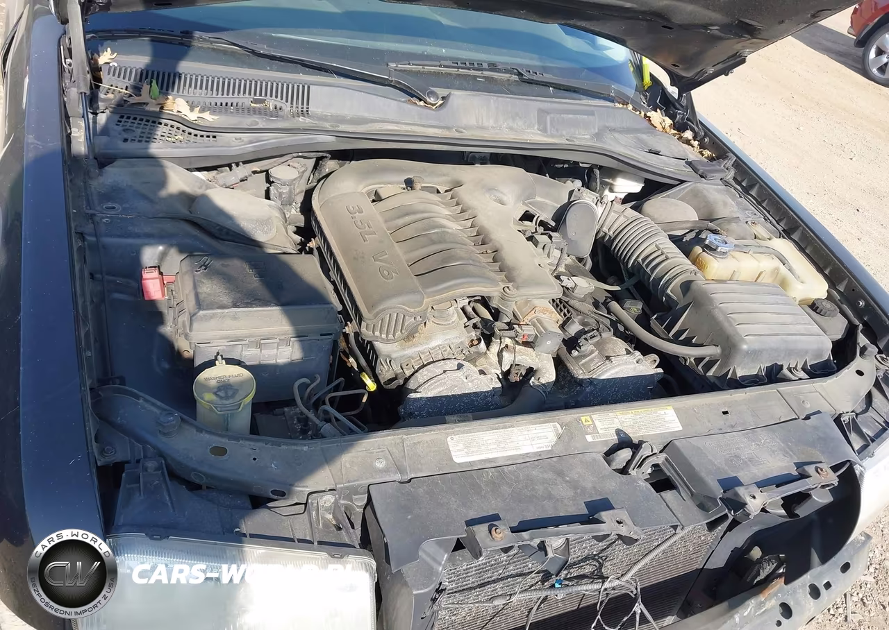 2009 Chrysler 300 Touring VIN:2C3KA53V59H634752 - 10