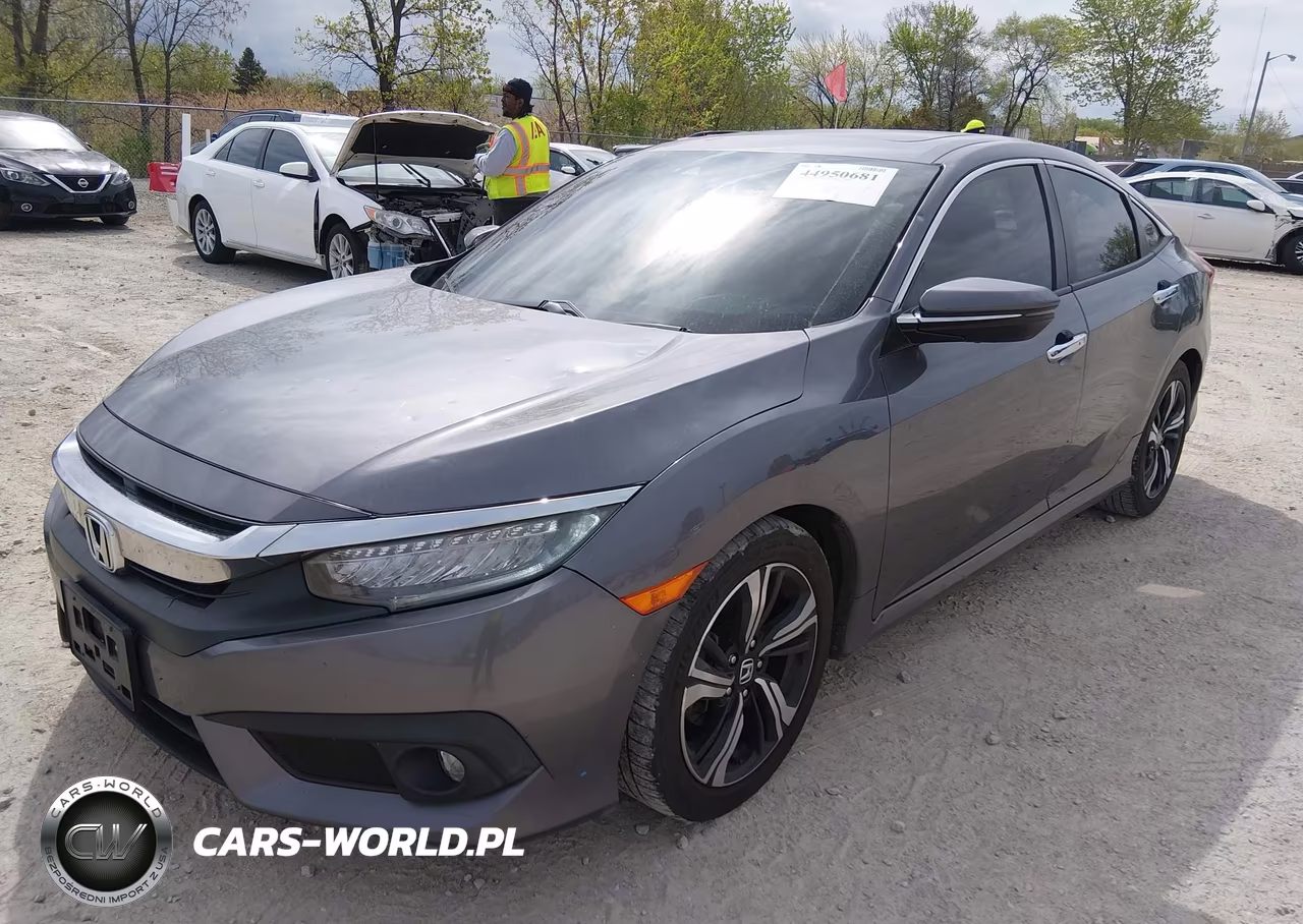 2017 Honda Civic Touring VIN:19XFC1F93HE025989 - 2