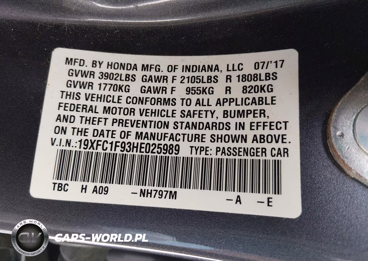 2017 Honda Civic Touring VIN:19XFC1F93HE025989 - 9