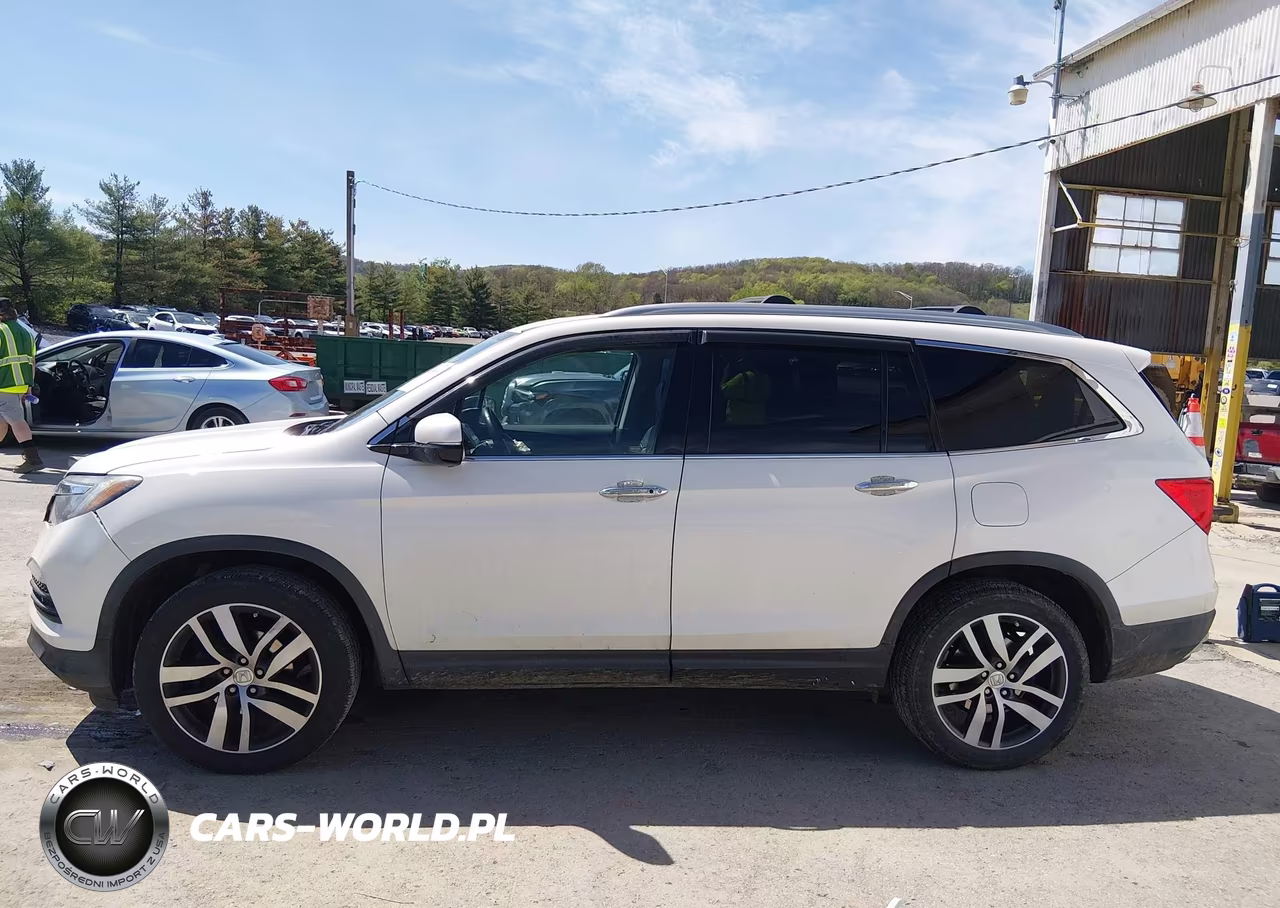 2016 Honda Pilot Elite VIN:5FNYF6H00GB042091 - 14
