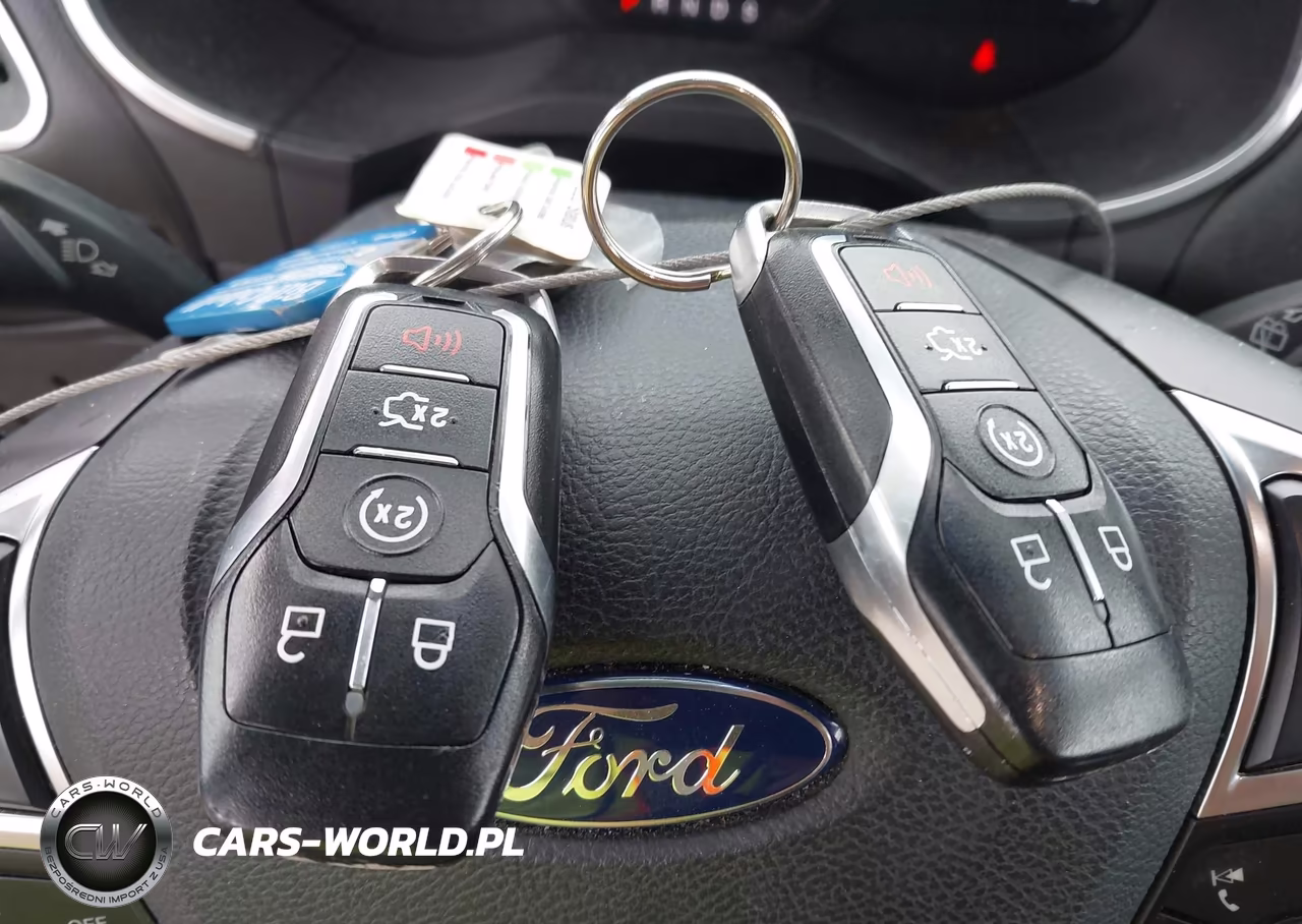 2016 Ford Edge Titanium VIN:2FMPK4K96GBB66183 - 11