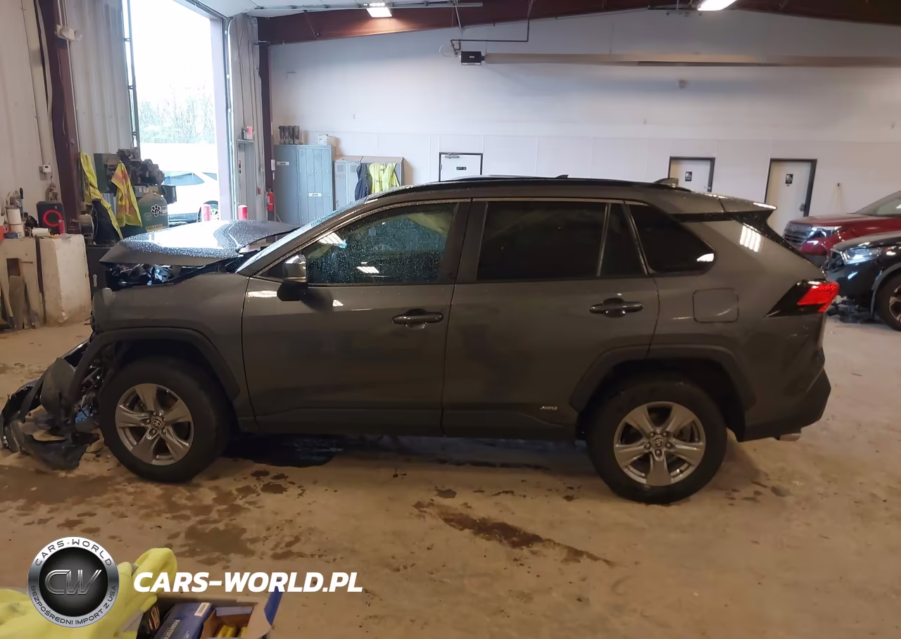 2022 Toyota Rav4 Hybrid Xle VIN:4T3RWRFV9NU052081 - 14