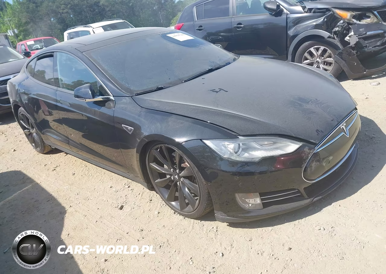 2014 Tesla Model S P85
