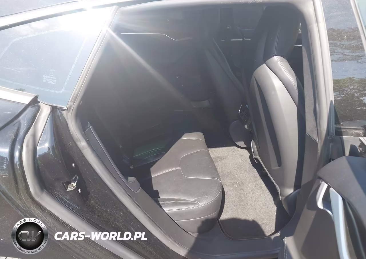 2014 Tesla Model S P85 VIN:5YJSA1H10EFP62486 - 8