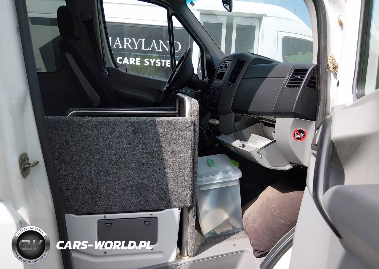 2014 Freightliner Sprinter 3500 VIN:WDPPF4CC8E5928636 - 5